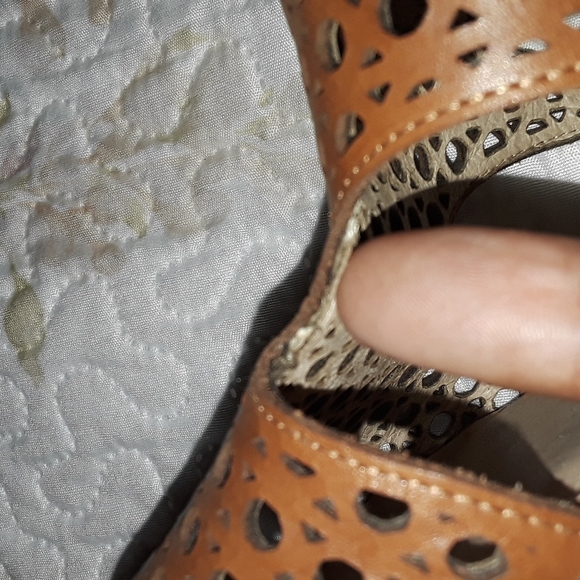 Classy Brown Heels - Picture 16 of 16